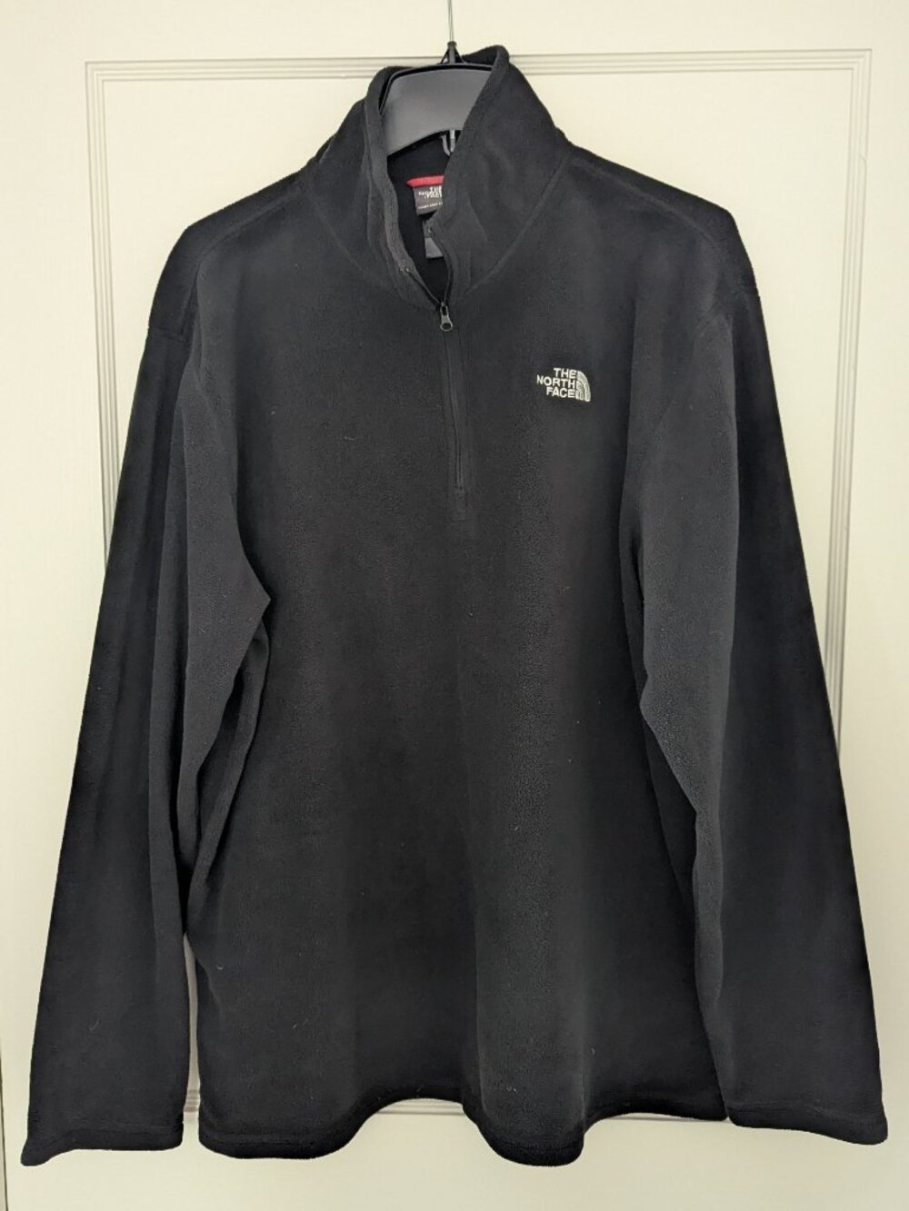 The North Face Men's XL Black Polartec Classic Fleece 1/4 Zip Pullover